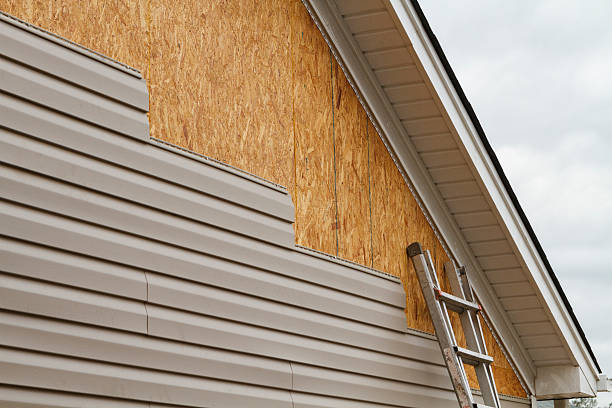 24/7 Emergency Storm Damage Siding Repair experts in Glen Easton, WV